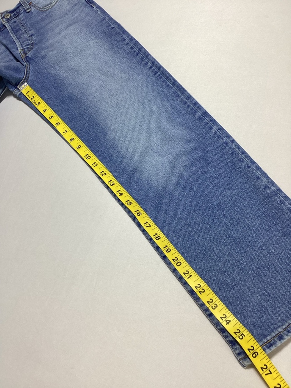 High-Rise Ribcage Straight Ankle Jeans in Light Blue - Picture 11 of 13